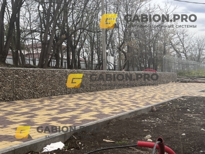 Габионы СДК в благоустройстве пешеходной зоны