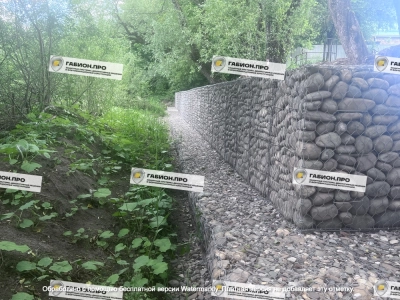 Коробчатые габионы ГСИ-К на матрацном основании у реки